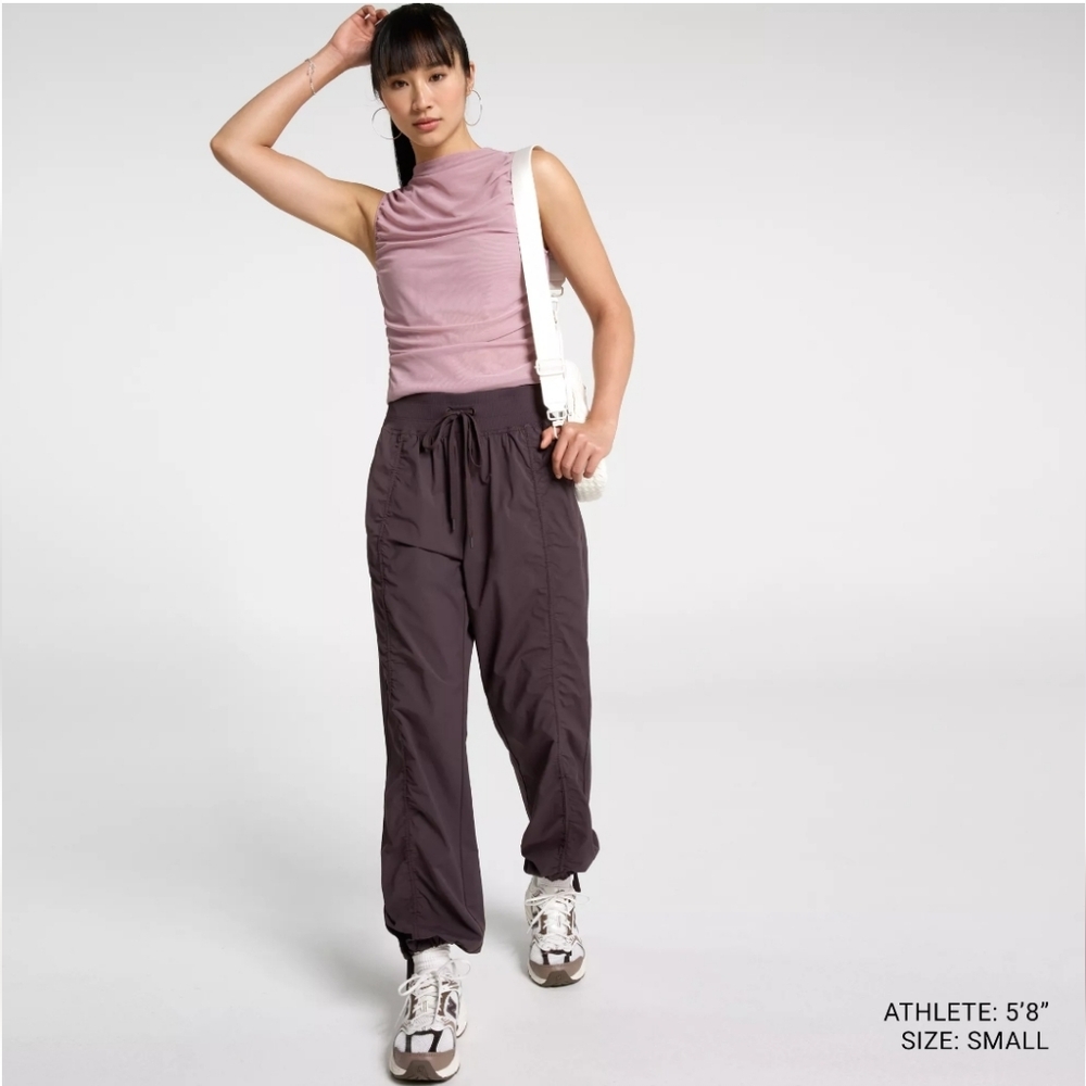 Calia Ruched Mock Neck Sleeveless Top - Picture 3 of 7
